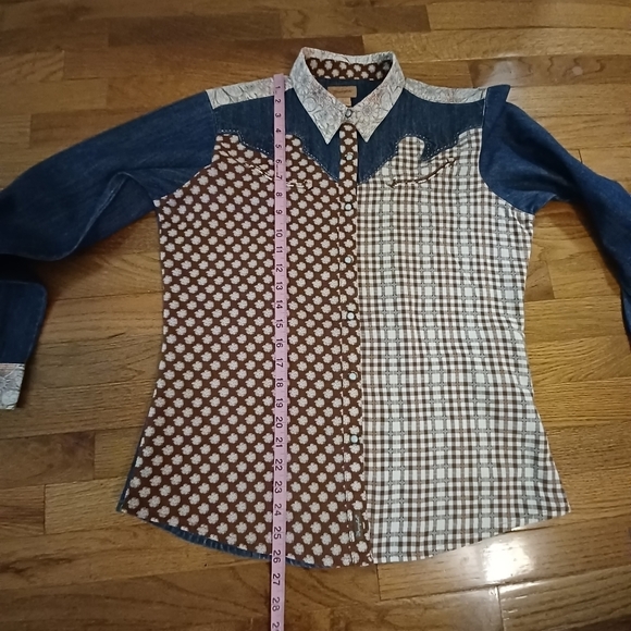 WRANGLER Women's Patchwork Denim Long Sleeve Top Sz M - Picture 5 of 6